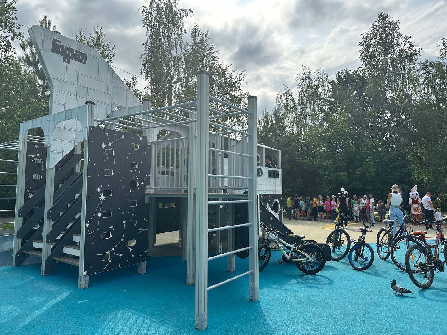 Губернаторская площадка, детский игровой комплекс, Софьино, Селятино