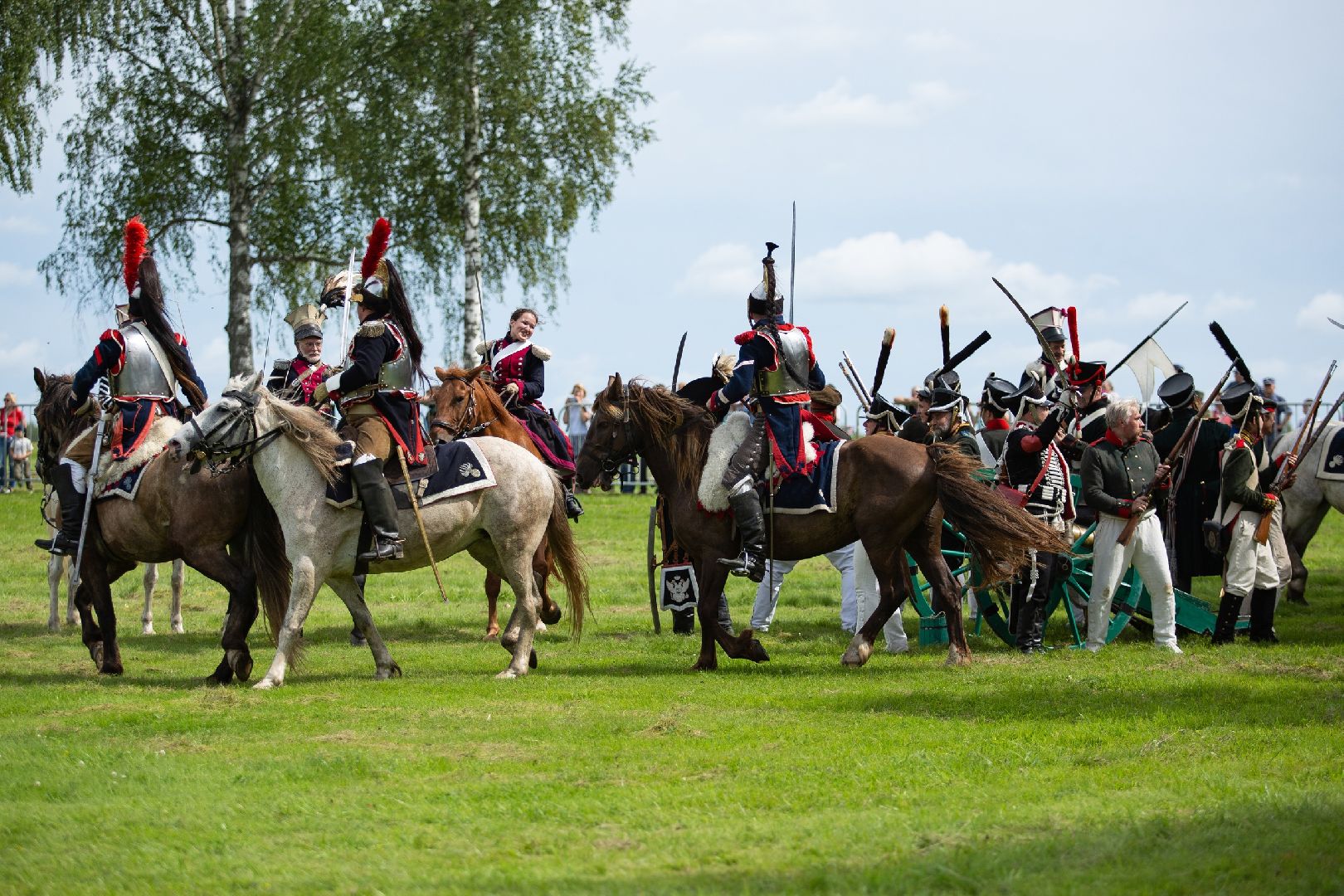 Можайск, Можайский городской округ, Подмосковье, фестиваль, партизаны, Бородинское поле, реконструкторы, Денис Давыдов, бой