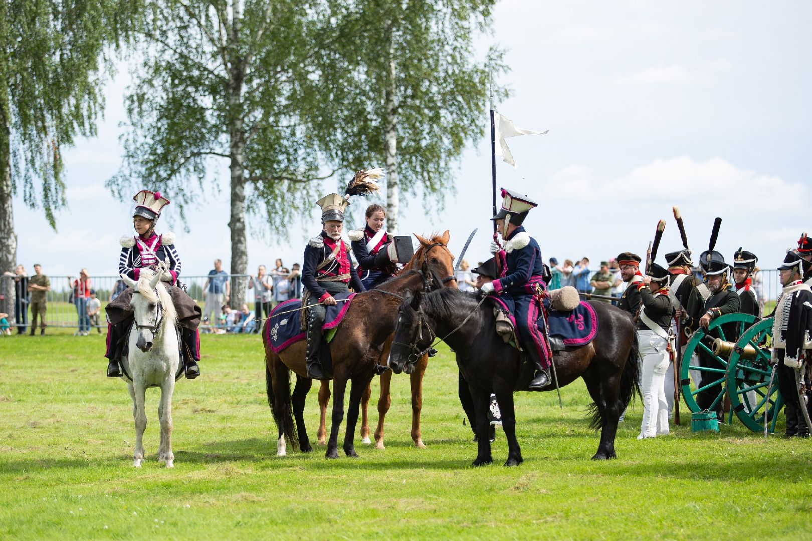 Можайск, Можайский городской округ, Подмосковье, фестиваль, партизаны, Бородинское поле, реконструкторы, Денис Давыдов, бой