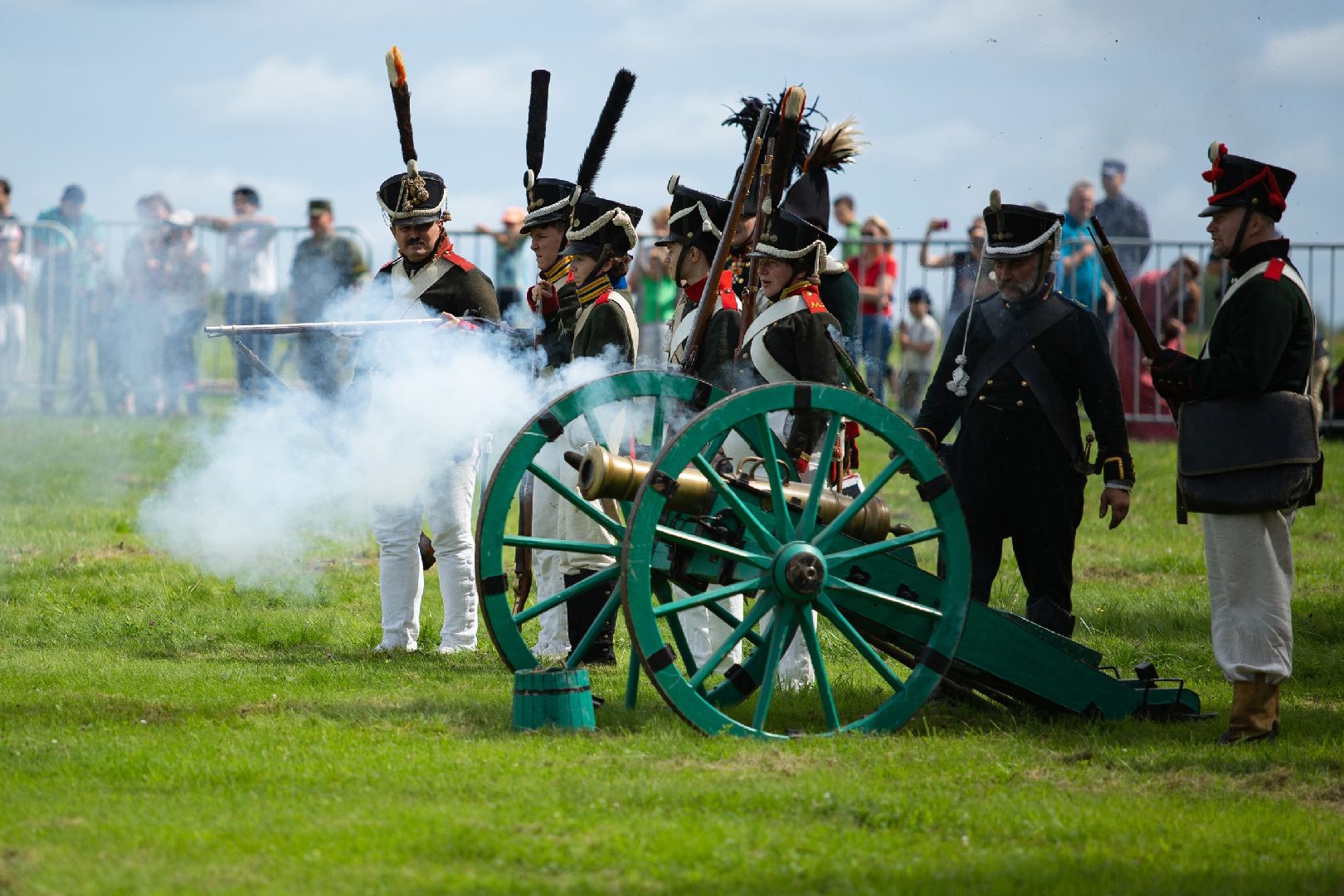 Можайск, Можайский городской округ, Подмосковье, фестиваль, партизаны, Бородинское поле, реконструкторы, Денис Давыдов, бой