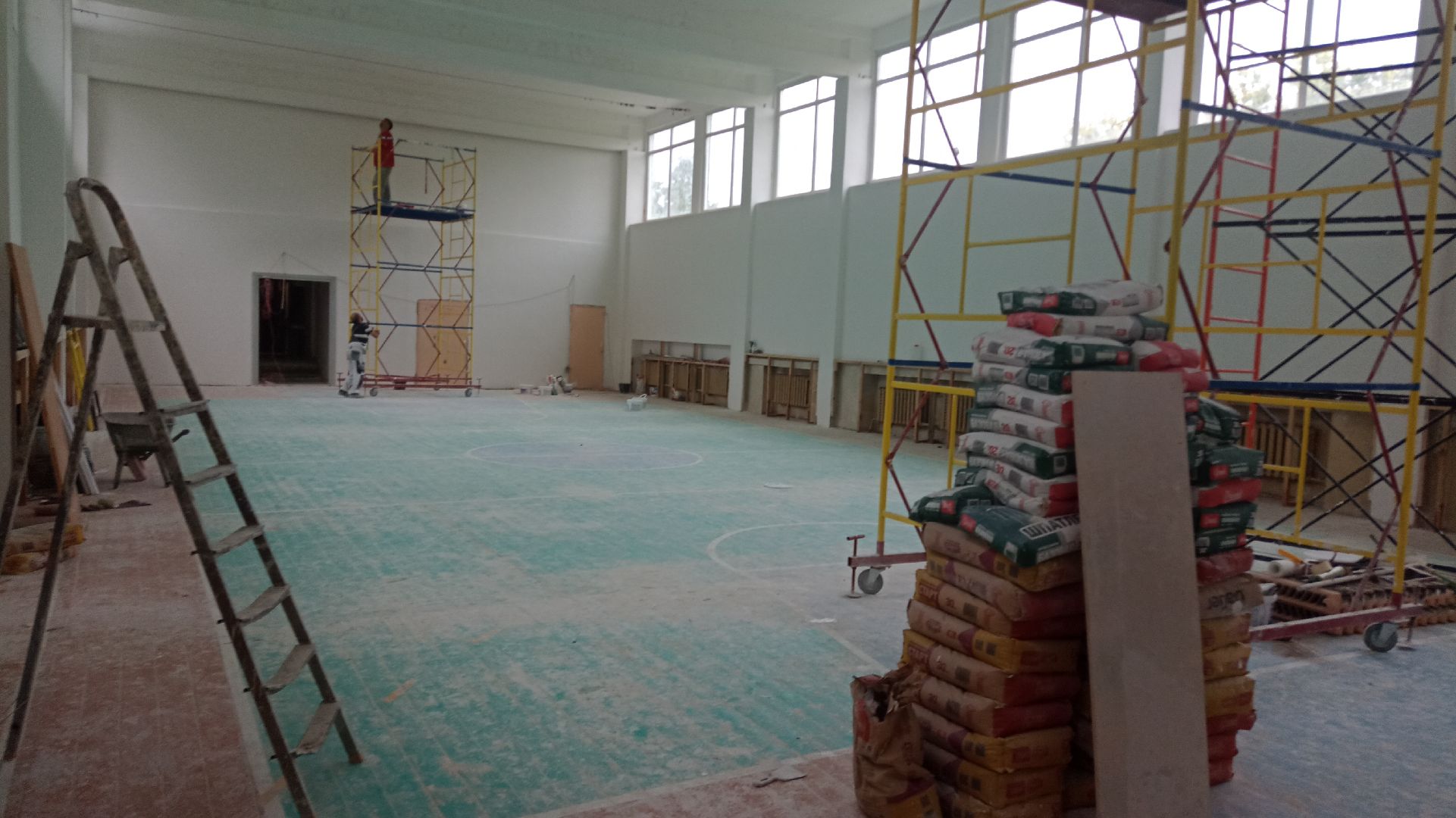 Реутов, образование, спортзал, ремонт, рабочие