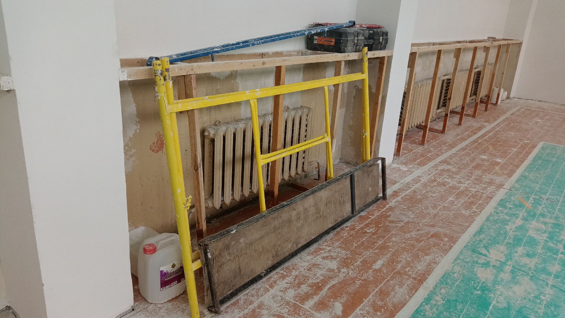 Реутов, образование, спортзал, ремонт, рабочие