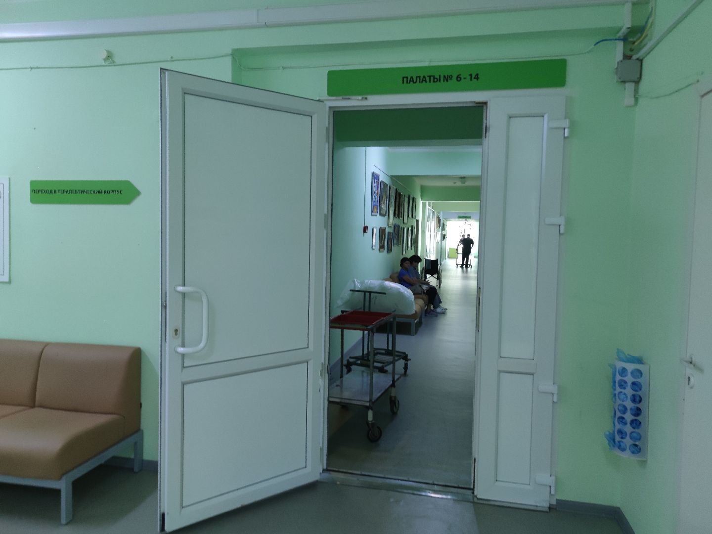 Картины, выставка, ФБУЗ МСЧ №9 ФМБА России, Дубна