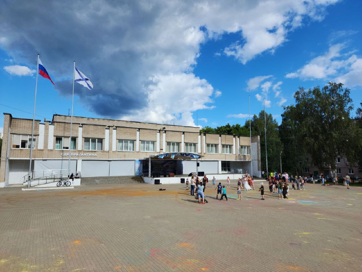 Дмитров, Горки 25, Ансамбль песни и пляски ВКС РФ