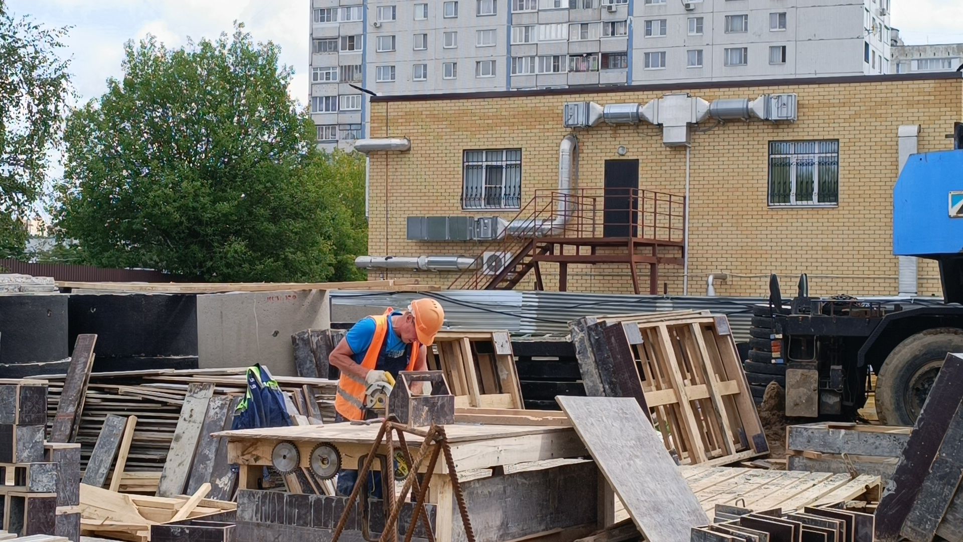 Лобня, строительство, поликлиника