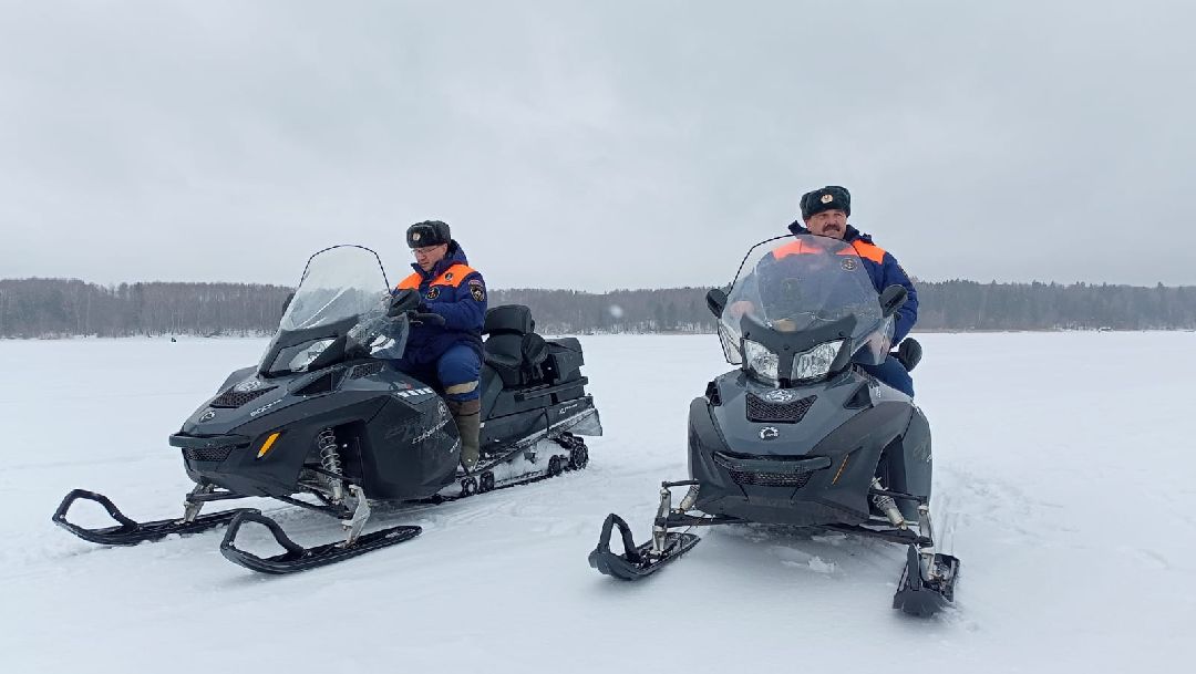 МЧС, спасатели, зимняя рыбалка, тонкий лед, Руза