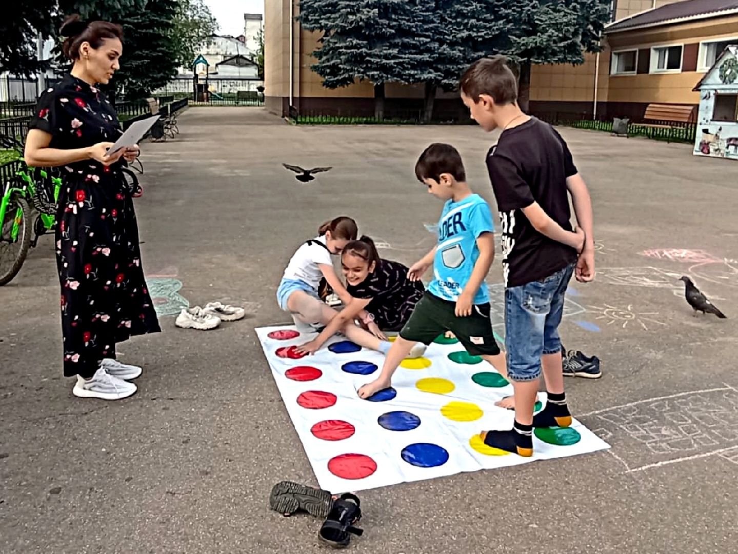 дети, выходи во двор, выходные в подмосковье, доброе дело