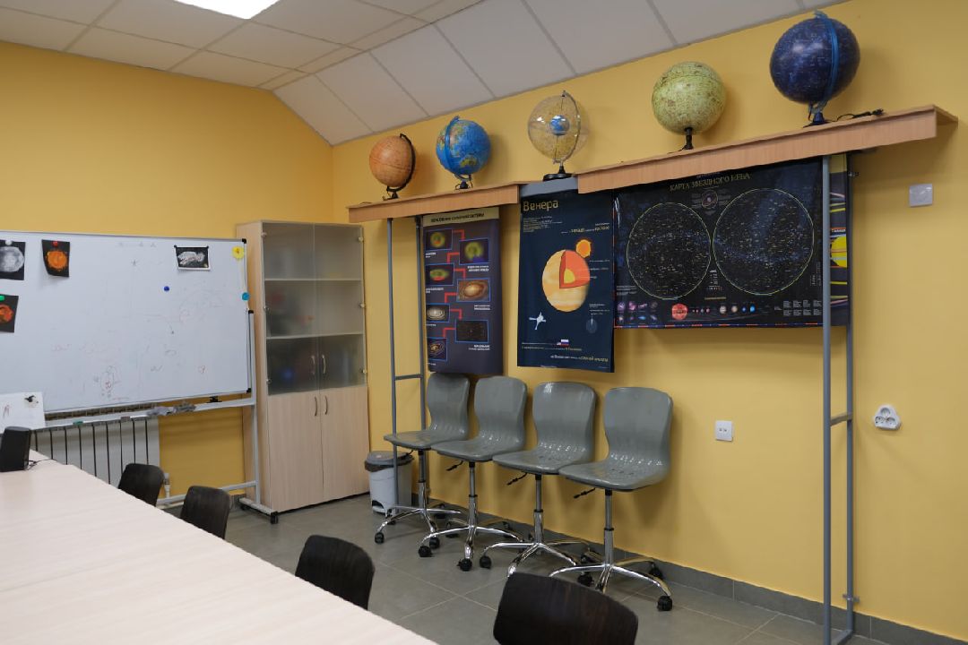 Пущино, образование