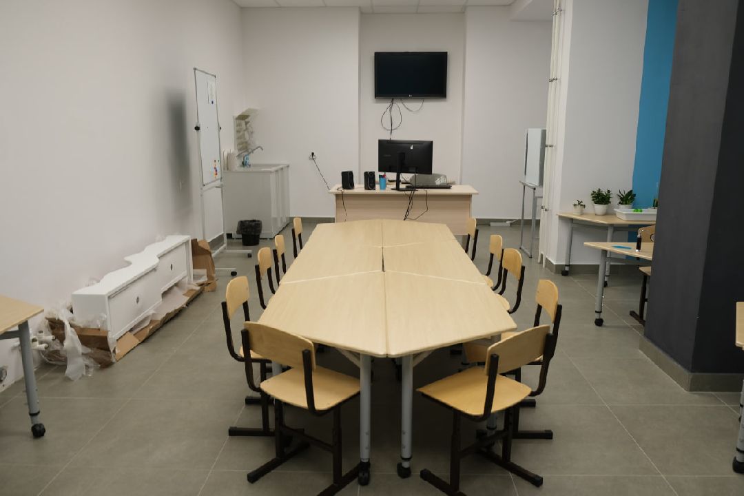 Пущино, образование