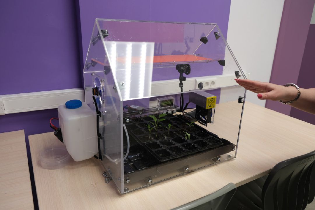 Пущино, образование