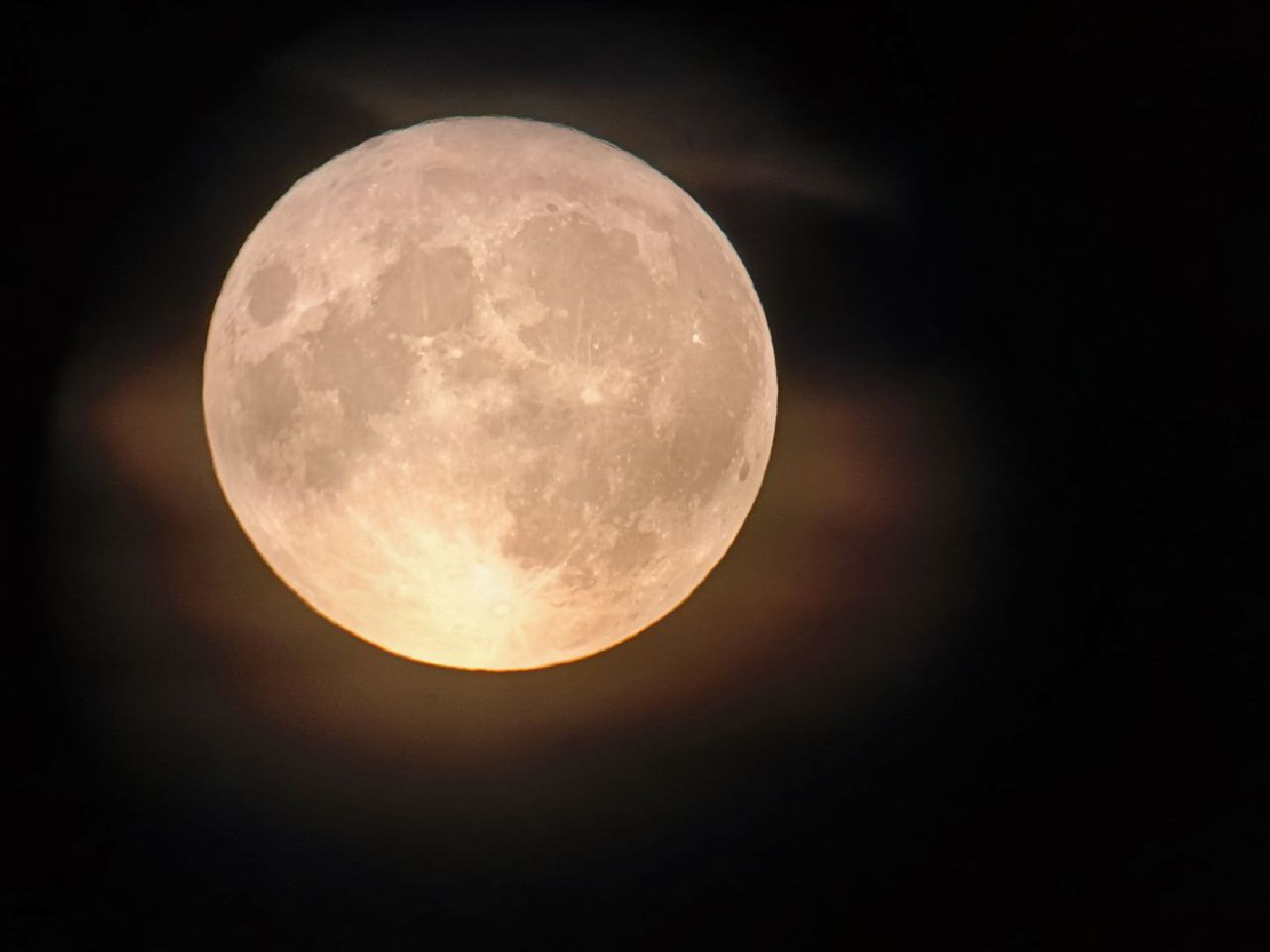 Можайск, Можайский городской округ, Подмосковье, Луна, Земля, суперлуние, осетровое суперлуние, астроном, астрология, явление