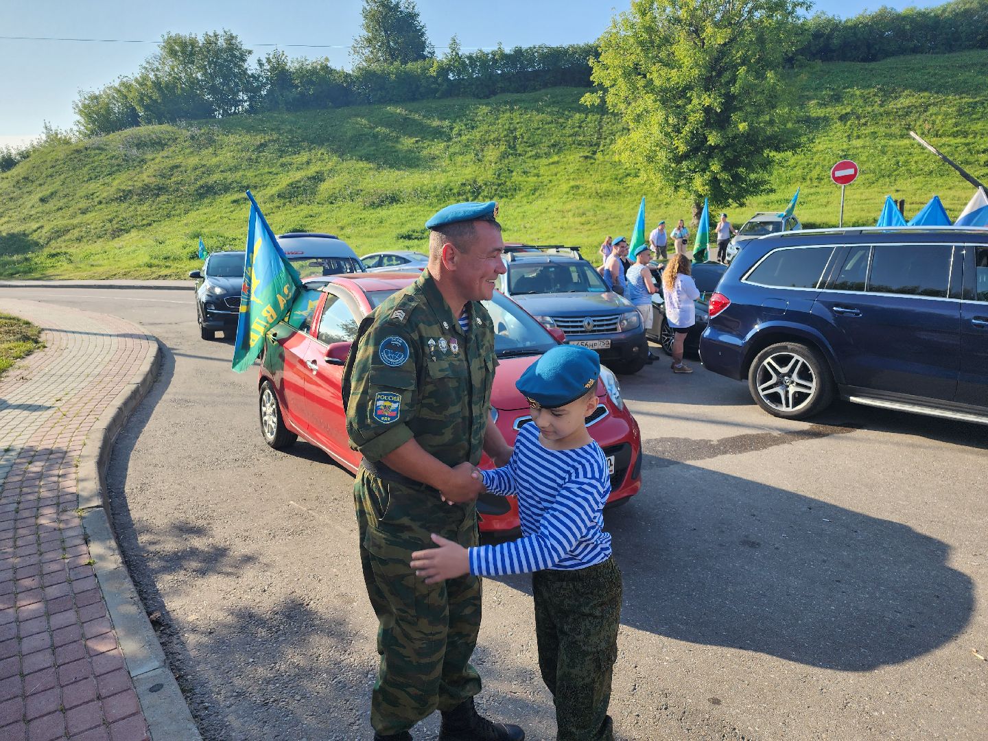Серпухов, Подмосковье, День ВДВ, десантники, автопробег