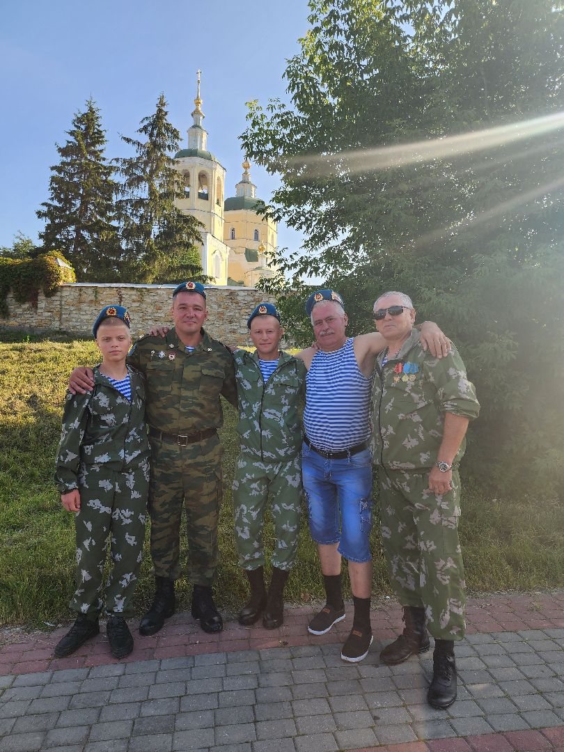 Серпухов, Подмосковье, День ВДВ, десантники, автопробег