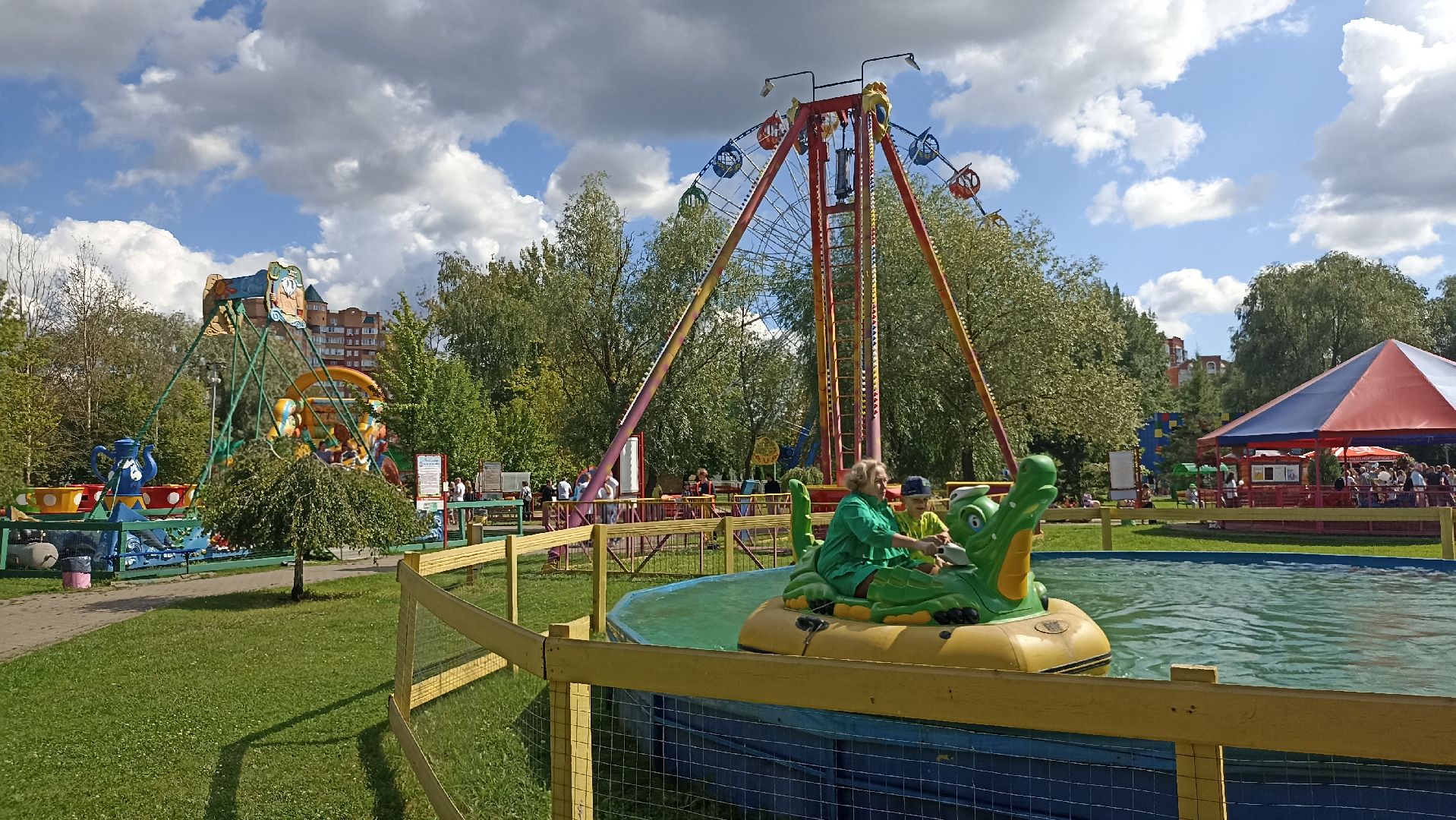 Серпухов, Подмосковье, дети, парк, аттракционы, лето
