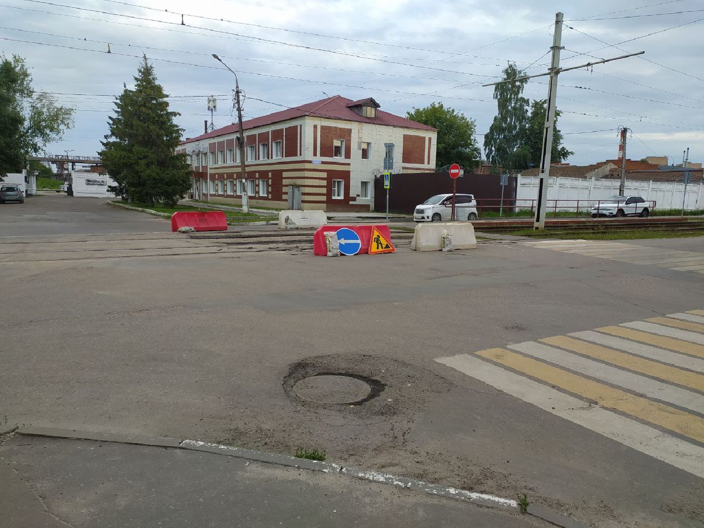 Коломна, дороги, трамвайные пути, переезд