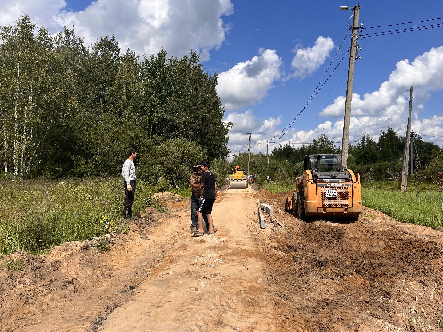 Дороги, асфальт, народные тропы