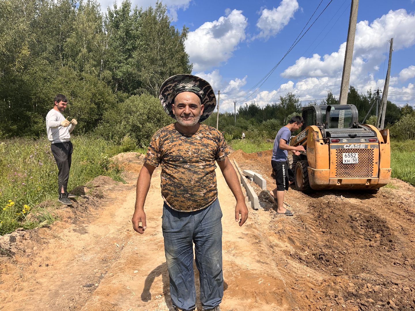 Дороги, асфальт, народные тропы