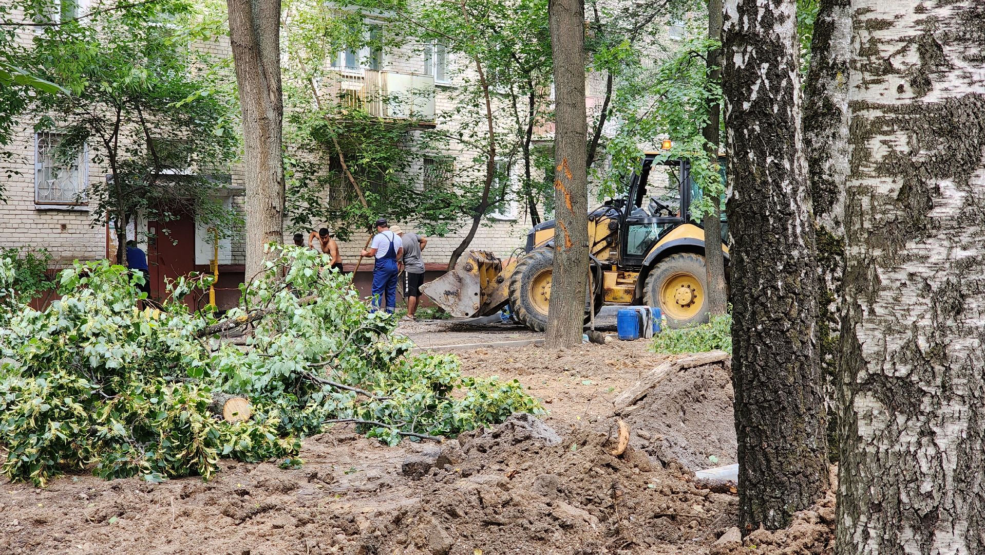 благоустройство, парковки, встречи с жителями,