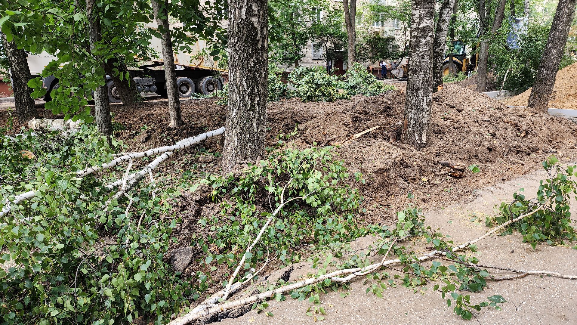 благоустройство, парковки, встречи с жителями,