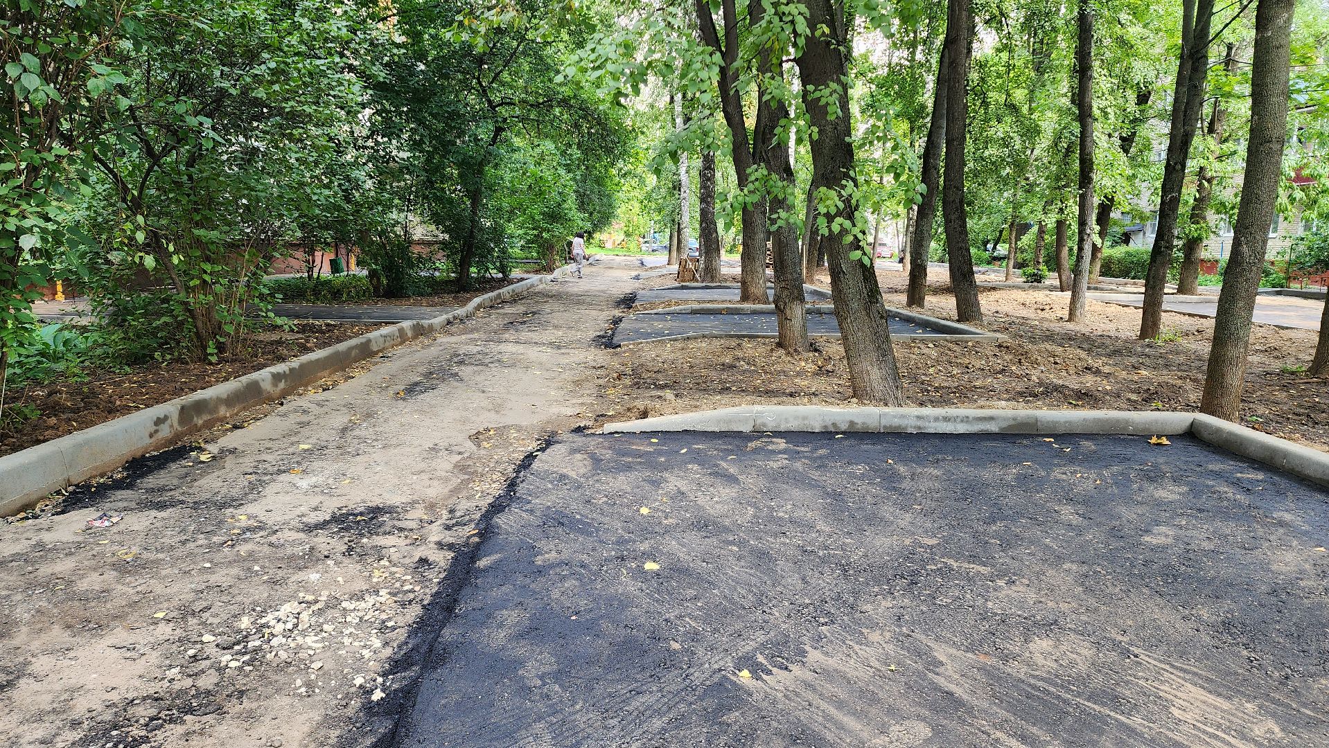 благоустройство, парковки, встречи с жителями,