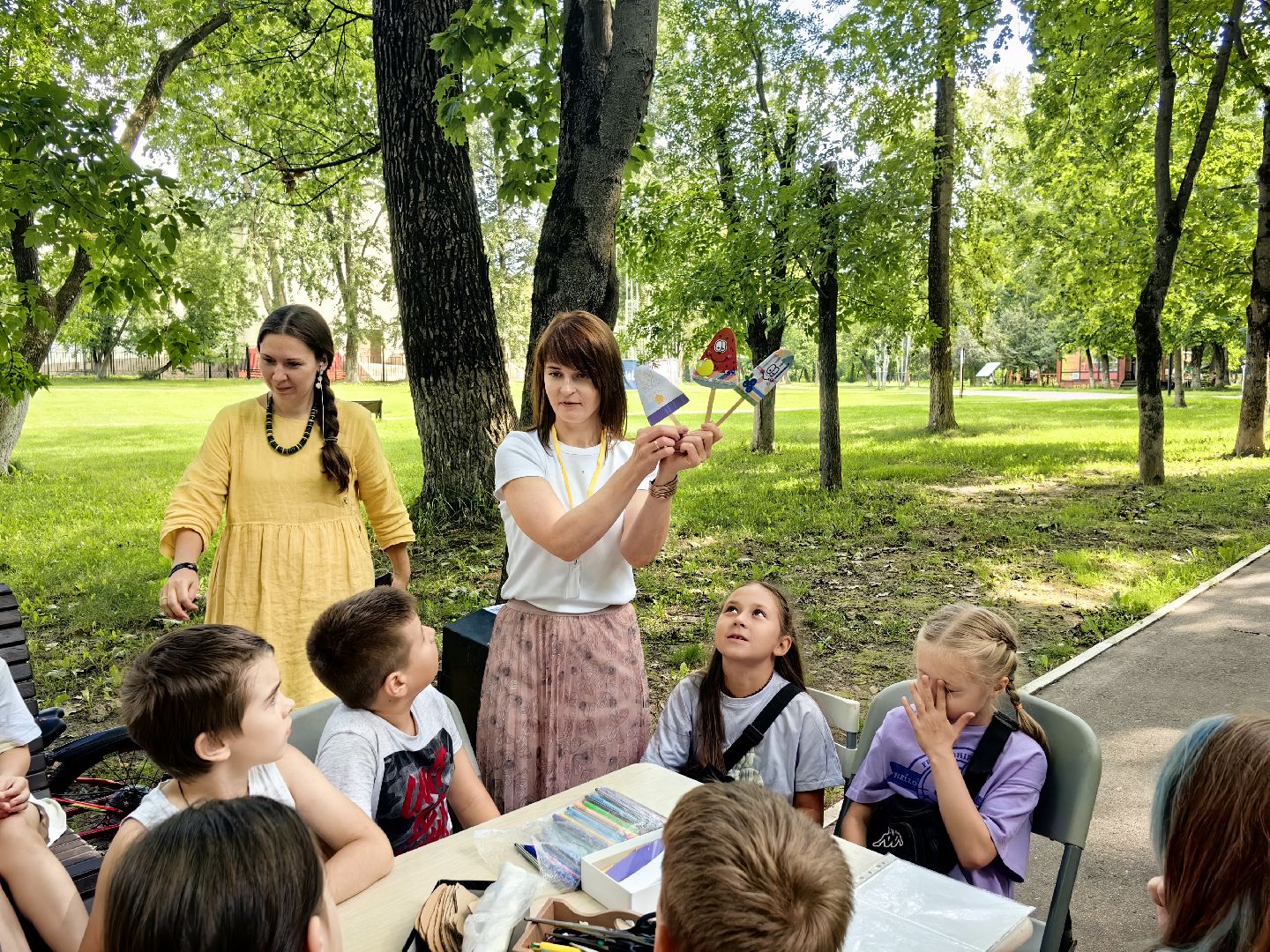 Лекторий, дети, парк, мороженое, книги