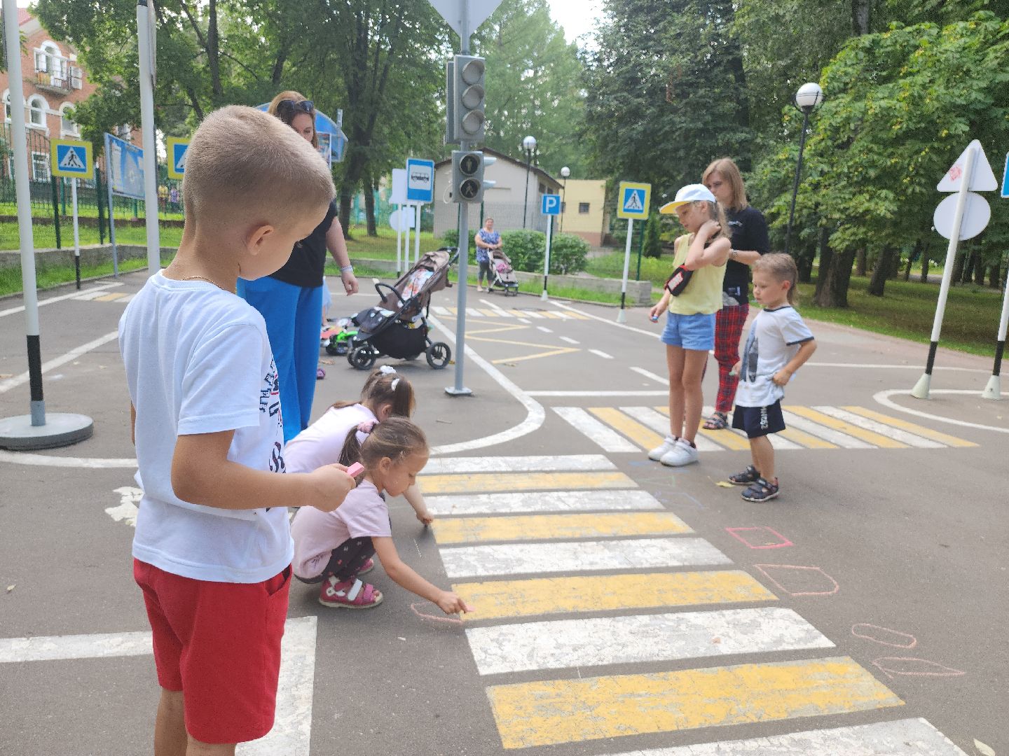 дети; видное; пдд; осторожность; дороги