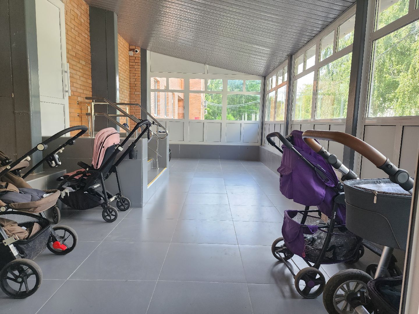 ремонт; поликлиника; здравоохранение; медицина