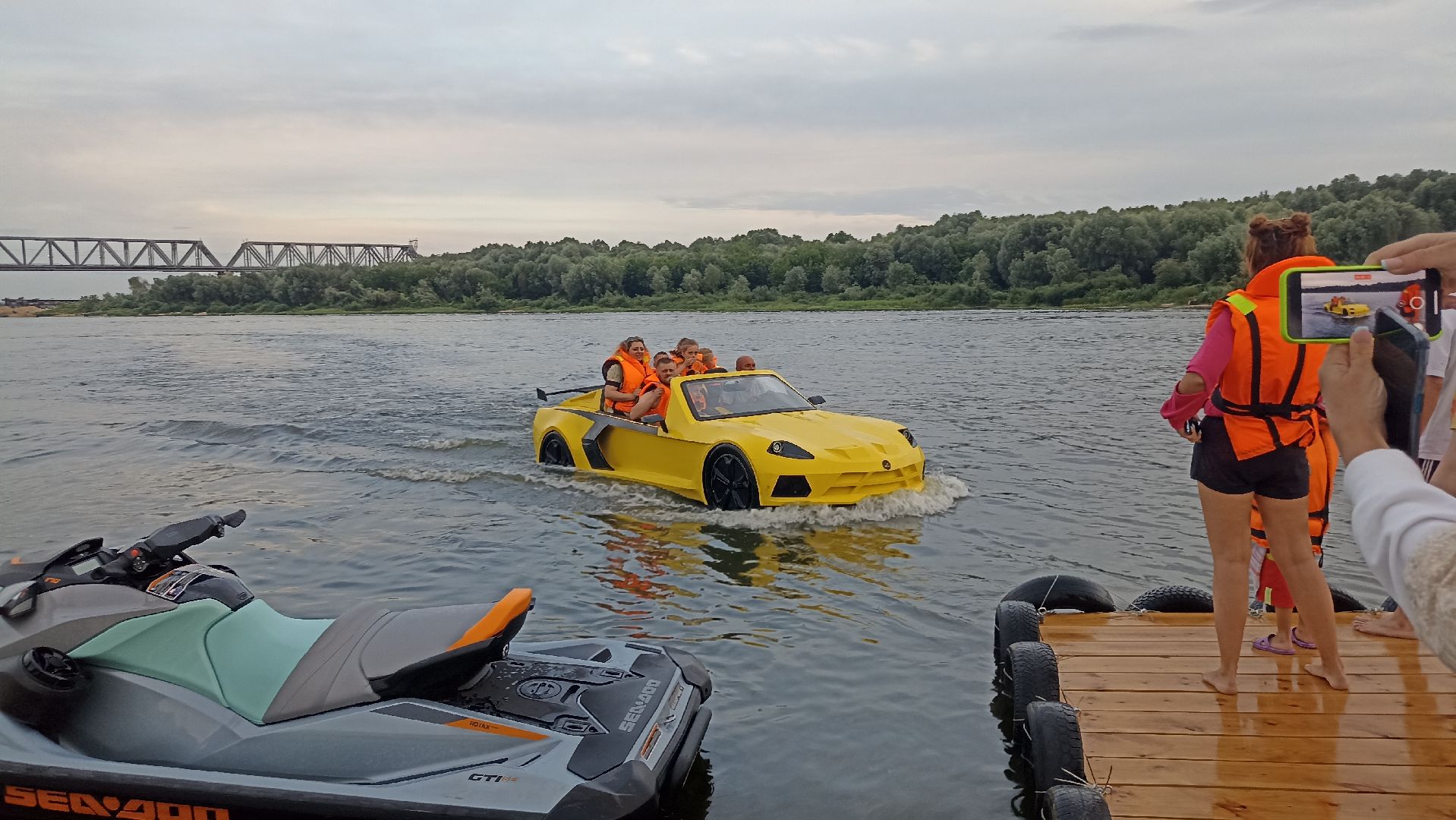 Серпухов, Подмосковье, пляж, Кремлёв, автомобили катеры