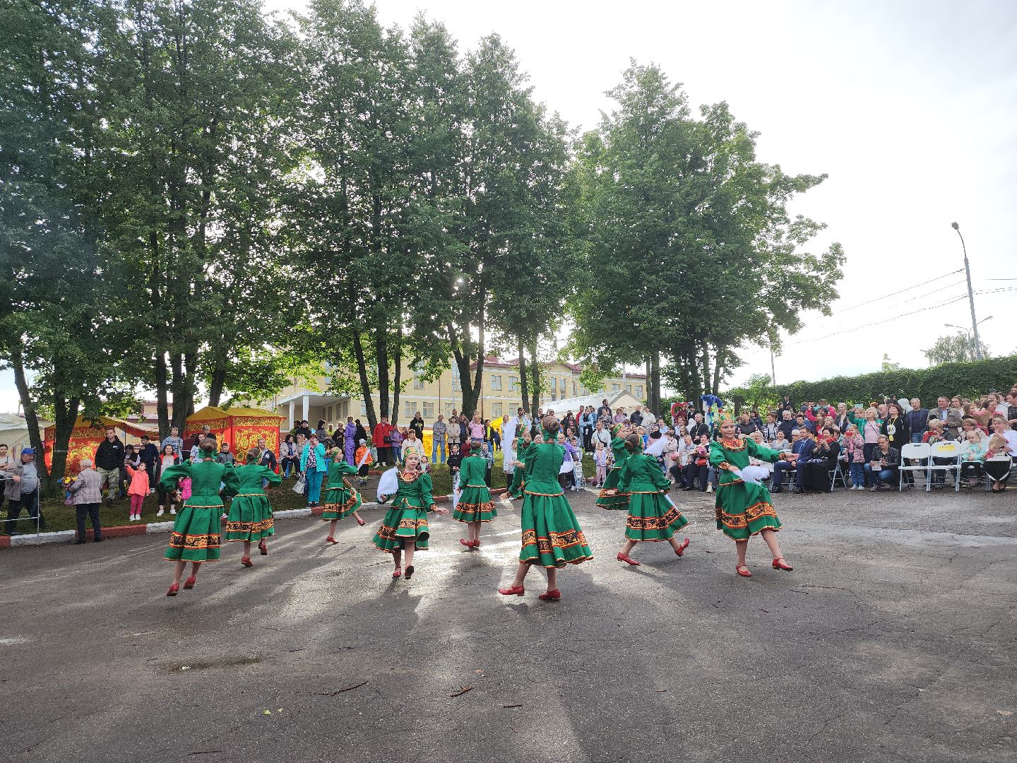 праздник; поселок; дата; ленинский округ