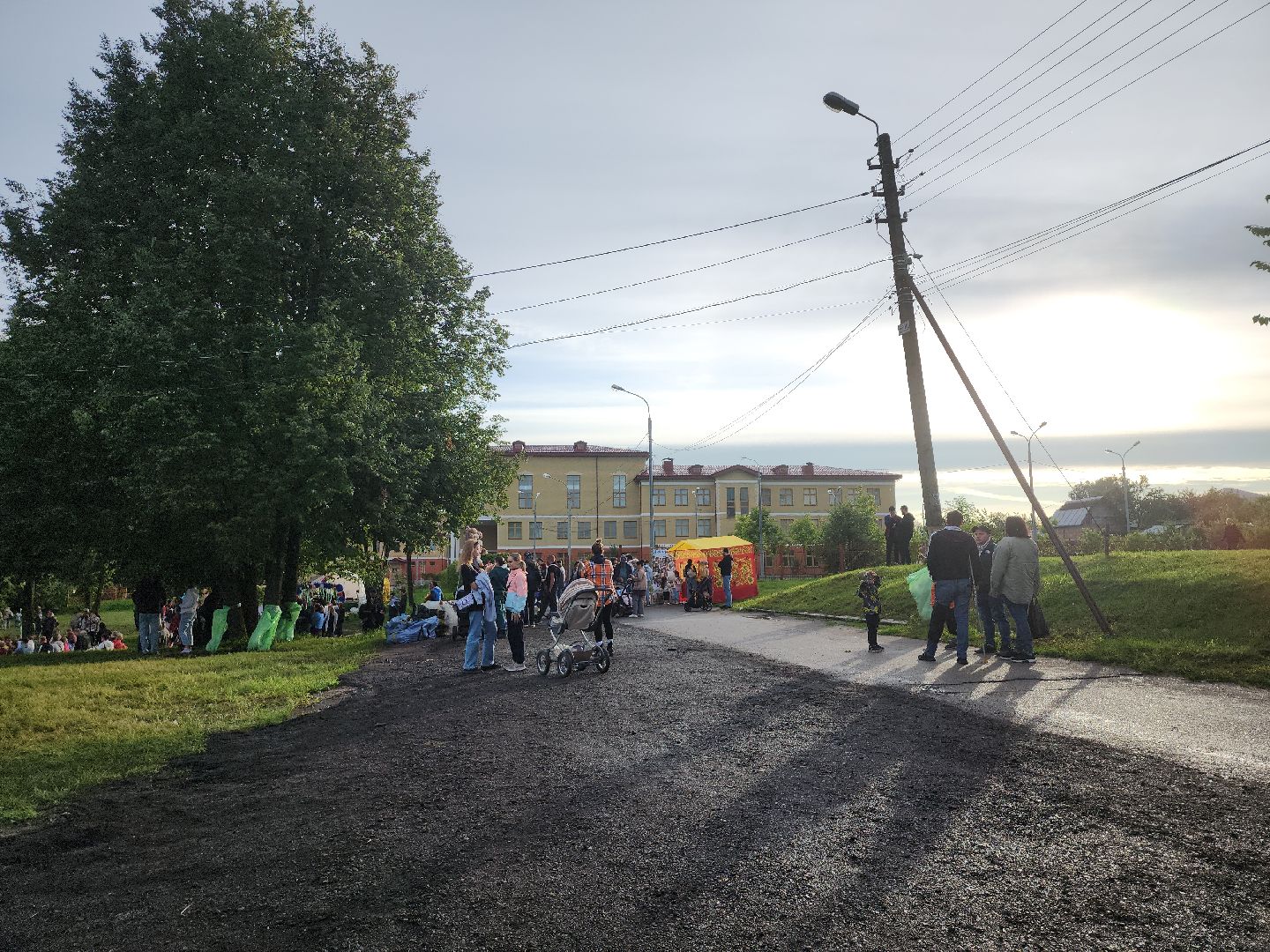 праздник; поселок; дата; ленинский округ