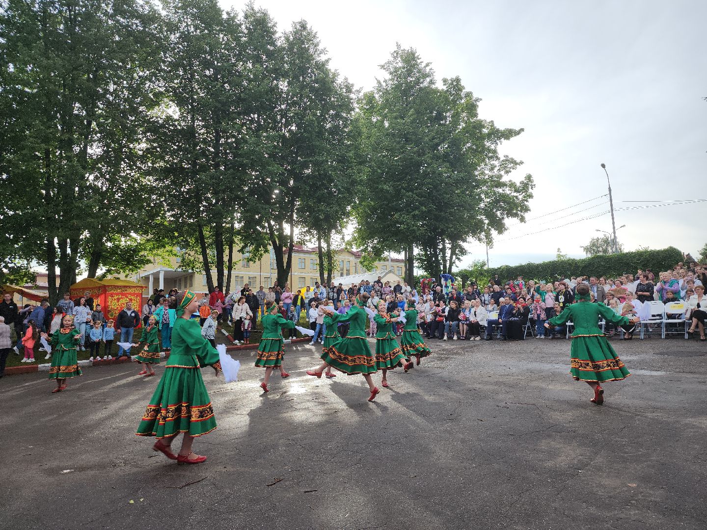 праздник; поселок; дата; ленинский округ