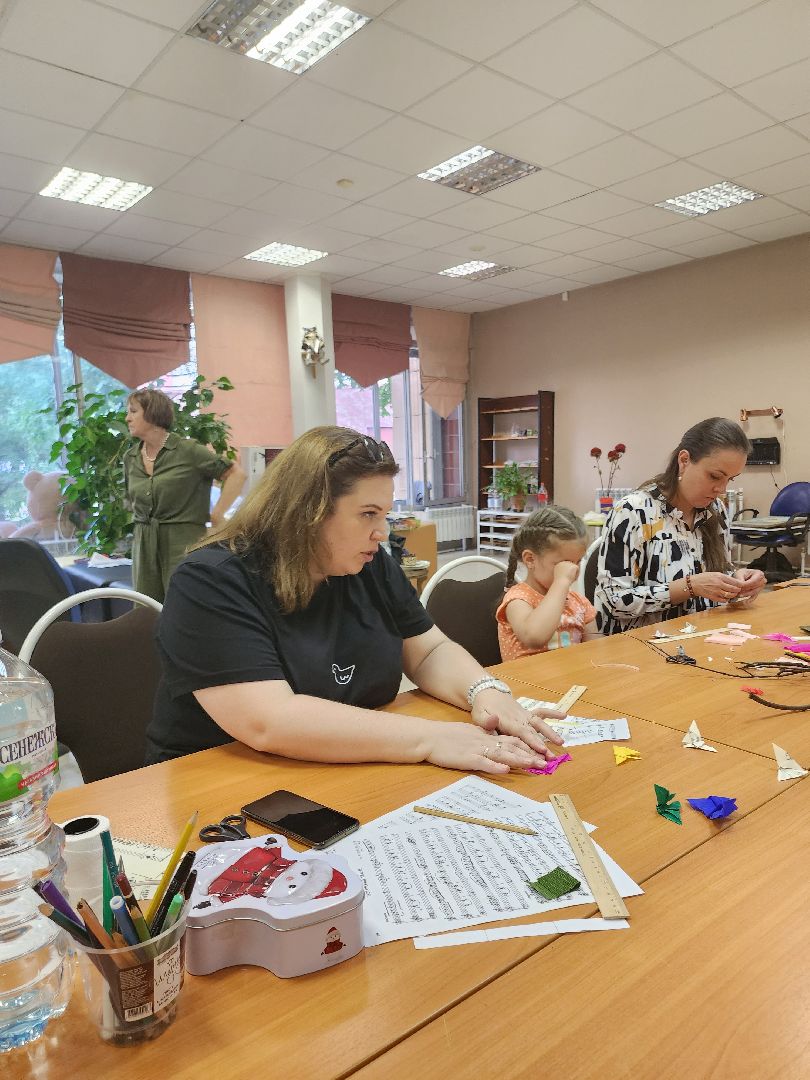 творчество; поделки; библиотека; видное; дети