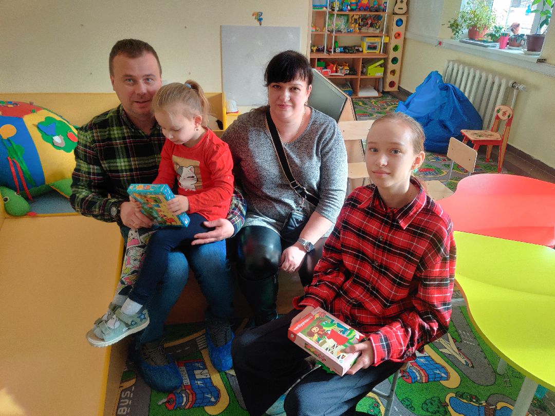 Красноармейск, социальное обслуживание, праздник весны, открытки для мамы, дети инвалиды