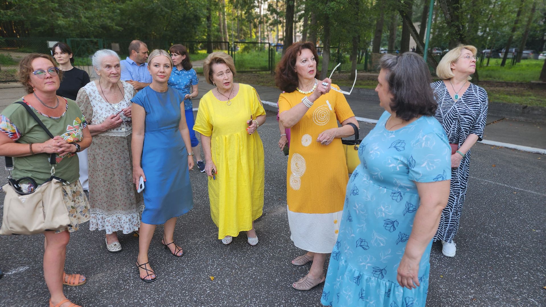 Лицей 2, мозаичное полотно, наследие, Протвино, общественность