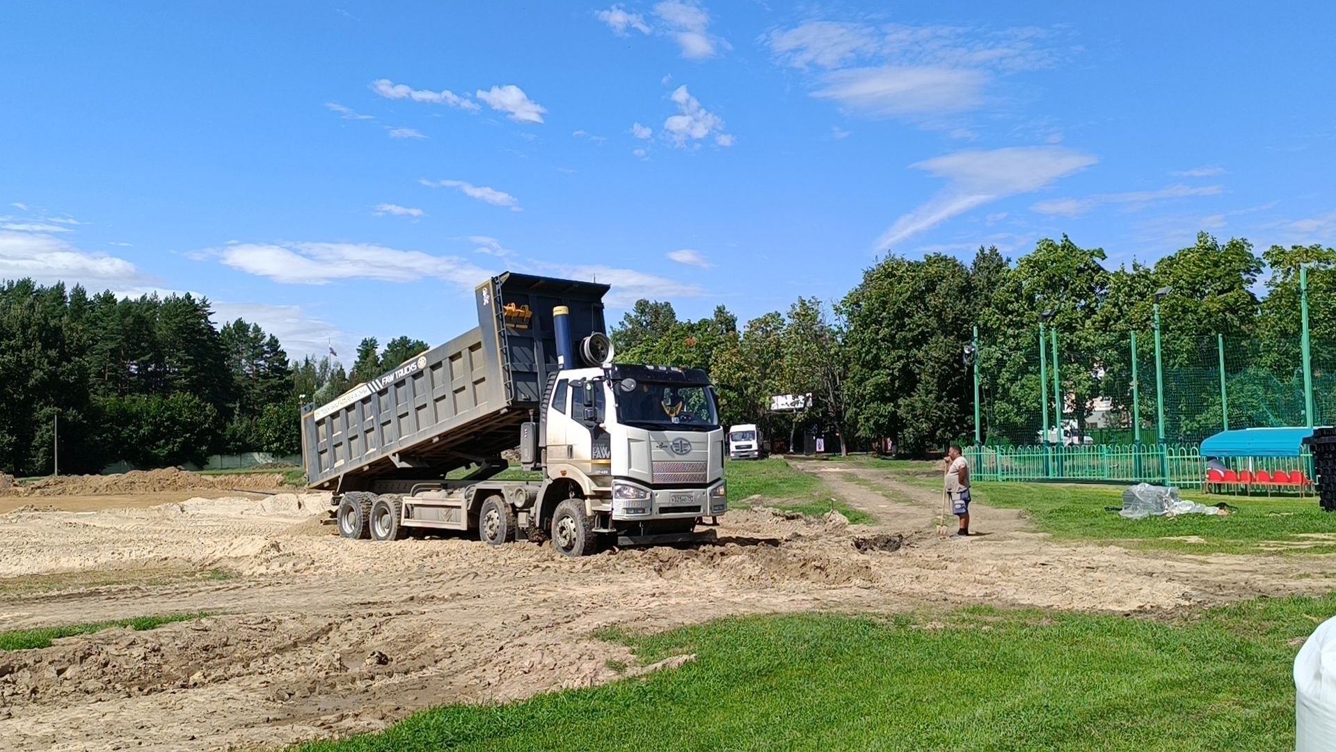 Лобня, стадион, реконструкция