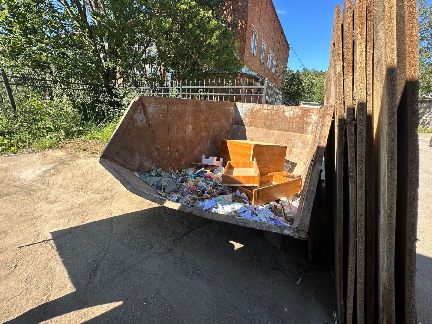 Серые возчики, сброс строительных отходов, Наро-Фоминск