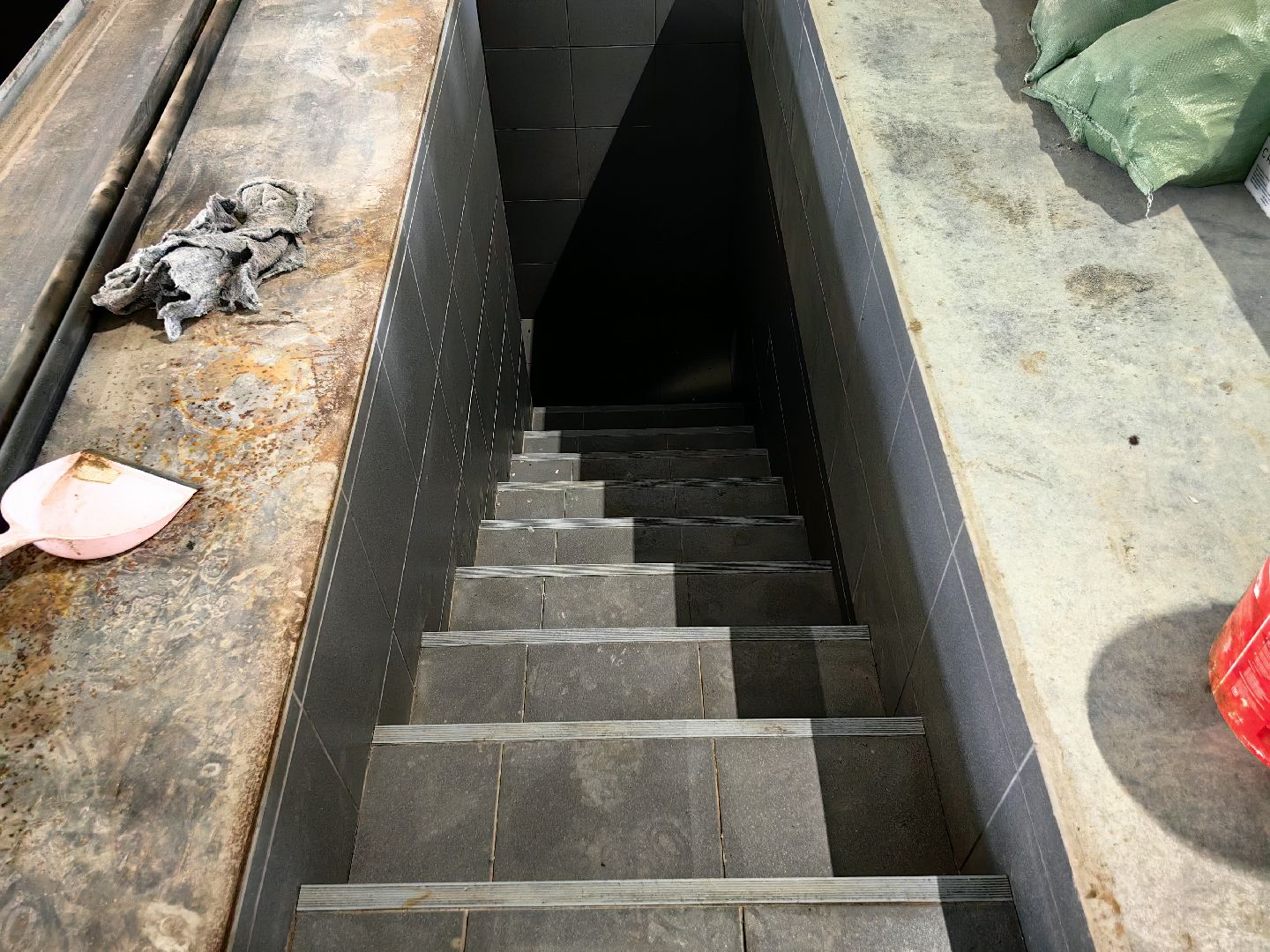 Дистрибьютор, техника, расширение, строительство