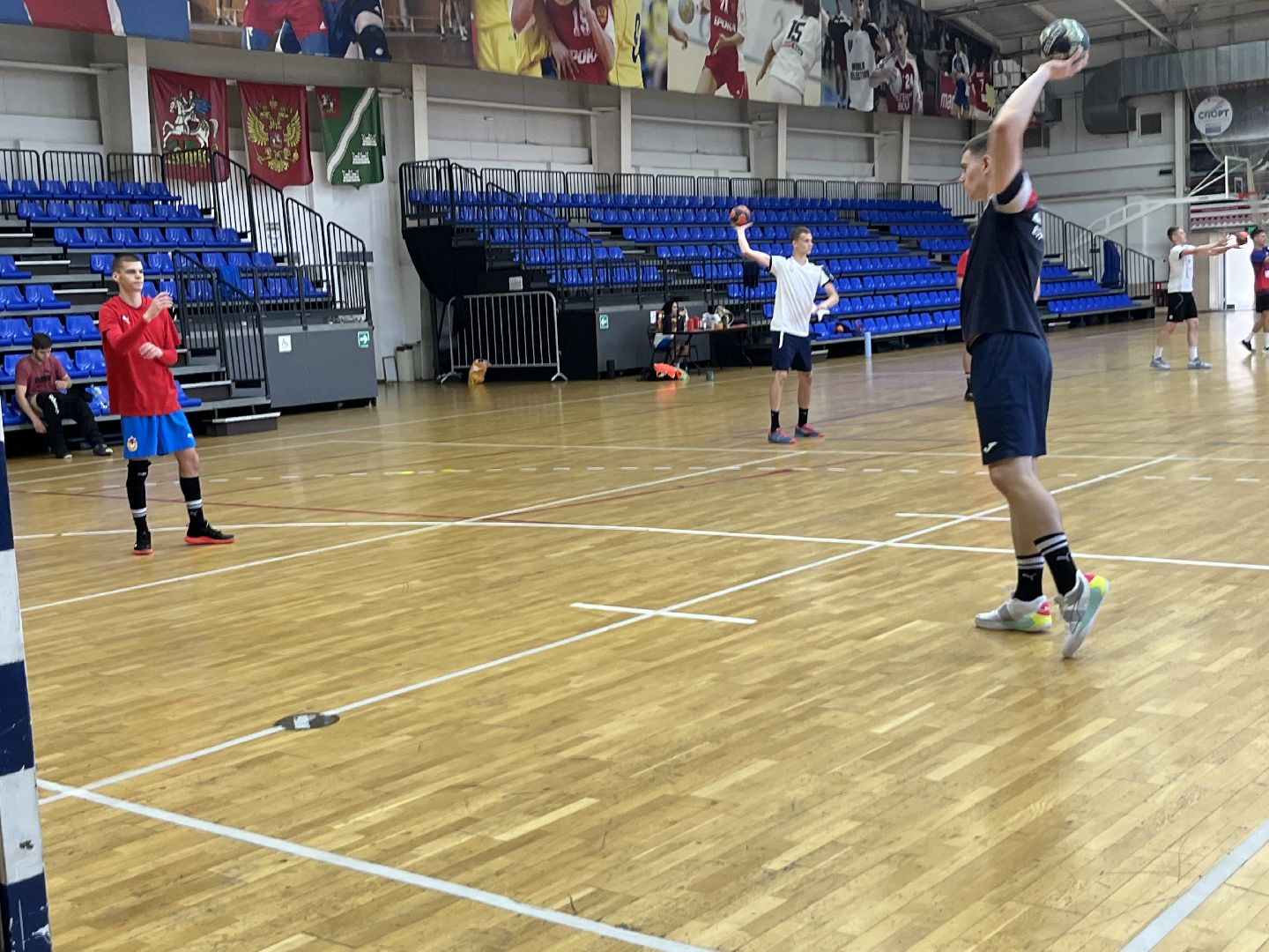 Наро-Фоминск, КСК «Нара», спорт Подмосковья, гандбол, спортивные сборы, ЦСКА, Евгений Цахариас