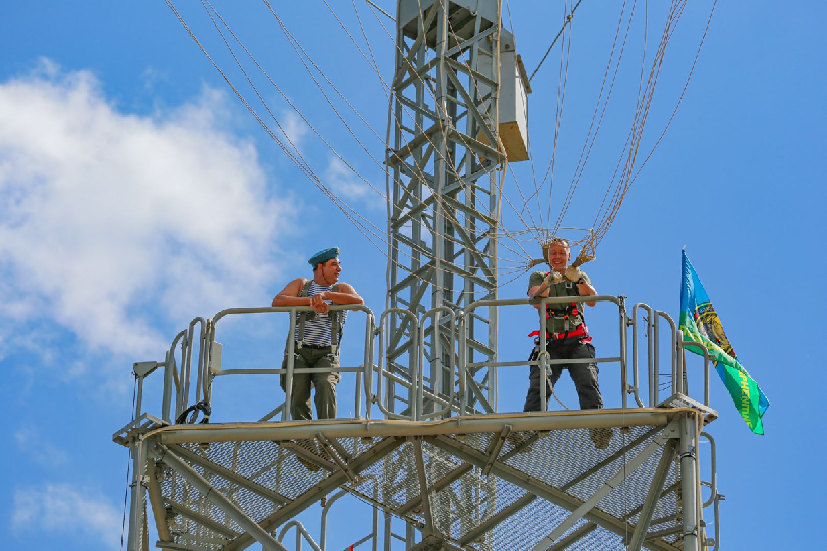 Одинцово, парашют, вышка, прыжки, отдых, спорт, экстрим,