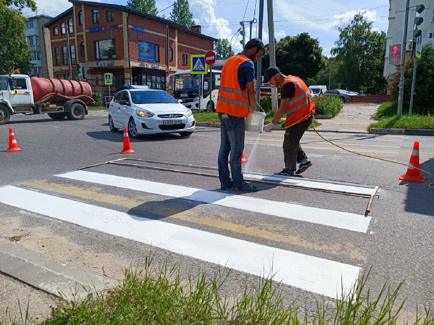 Можайск, Можайский городской округ, Подмосковье, разметка, пешеходные переходы, дорога, работы, социальные объекты