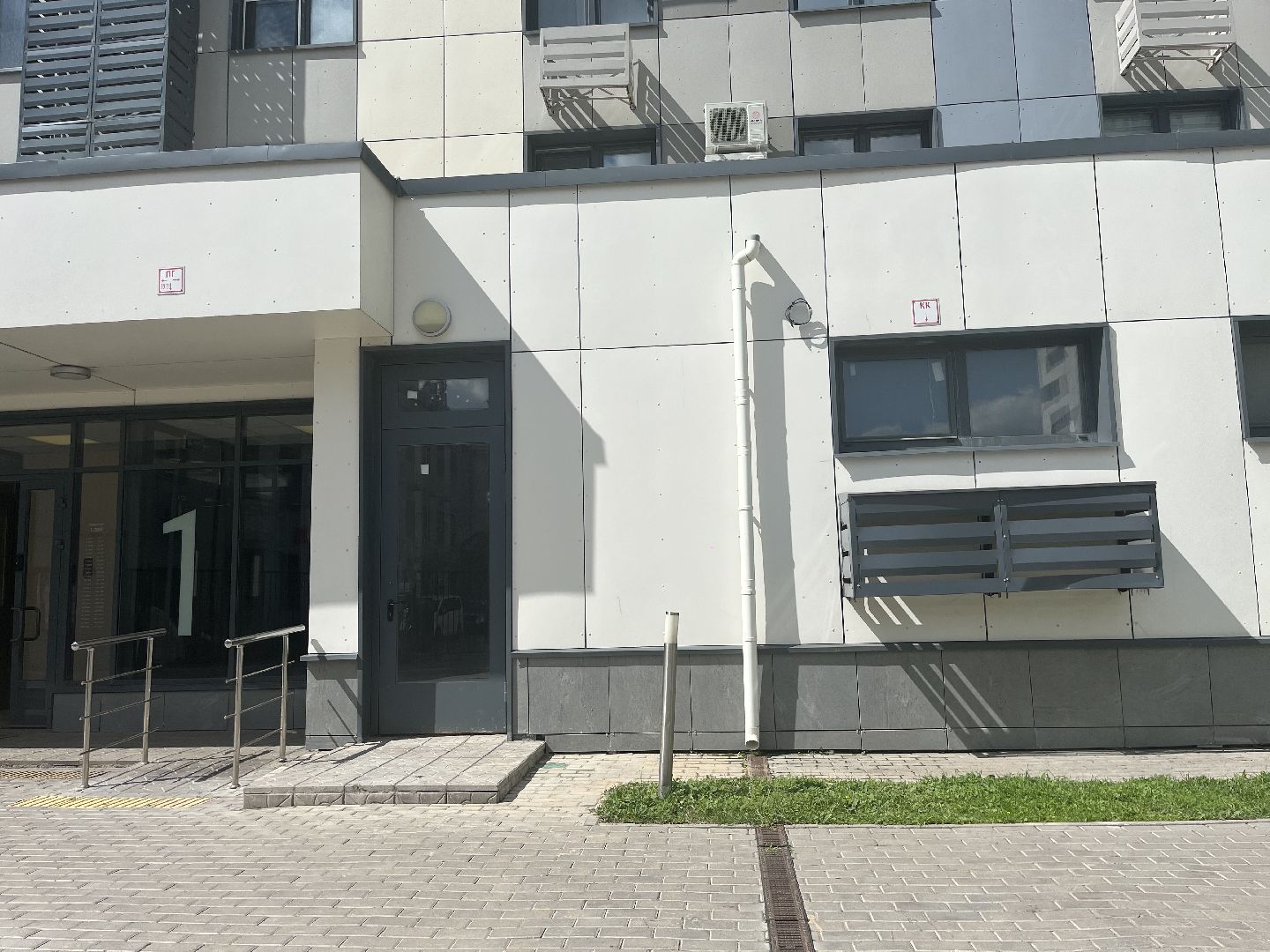 Прорыв трубы, авария, люберцы, многоэтажка