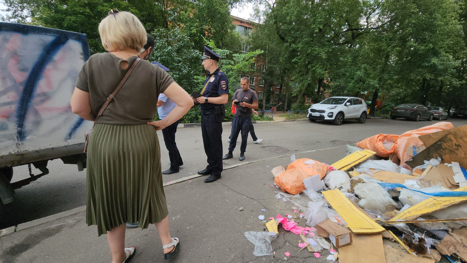 Одинцово, мусор, полиция, жкх, серые возчики, незаконный вывоз мусора, отходы,