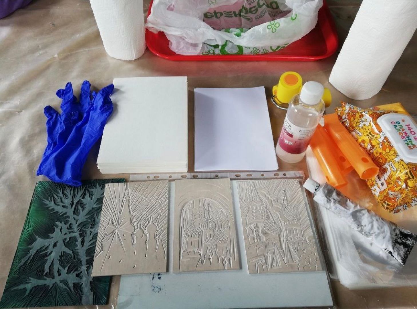 Мытищинский музей, Международный женский форум, Татьяна Зайцева, линогравюра, цианотипия