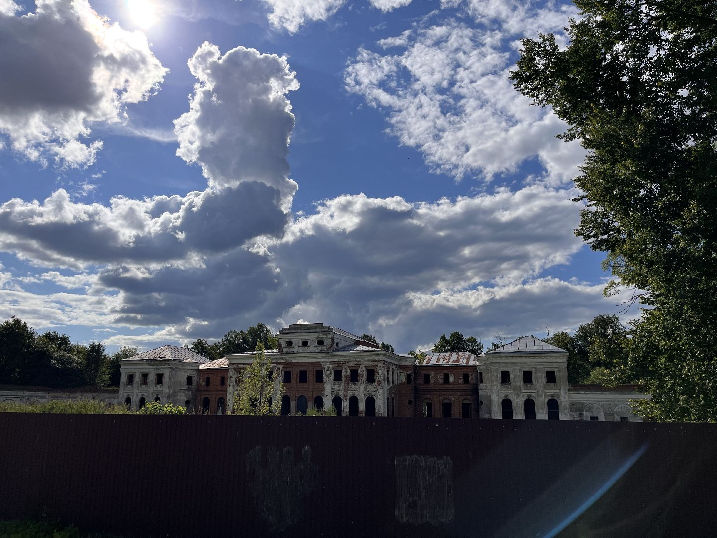 Волоколамск, усадьба, заброшка, заброшенная усадьба
