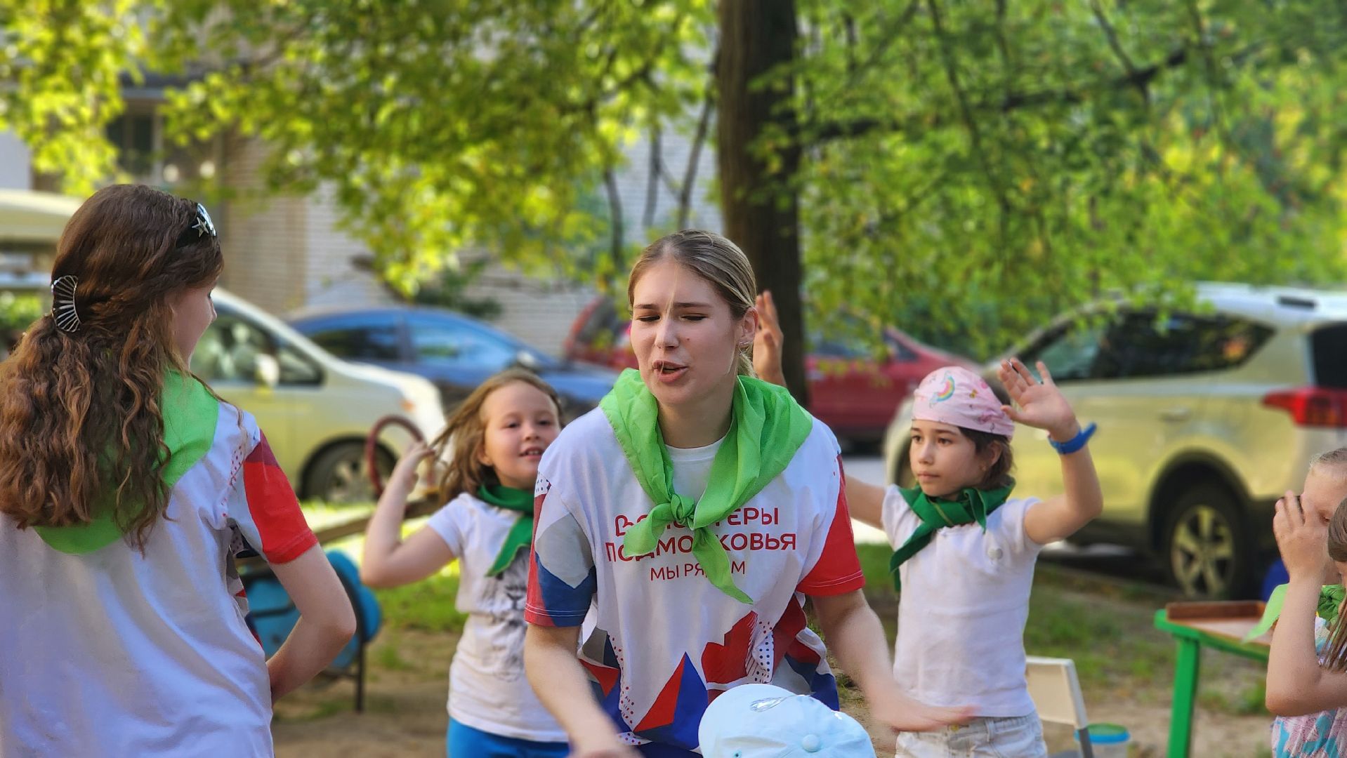трудовой десант, волонтеры, Протвино, аниматоры, праздник двора