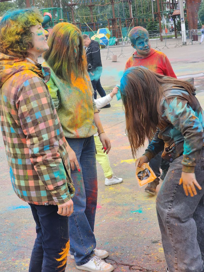 Долгопрудный, летние лагеря, спорт, музей спорта, фестиваль красок