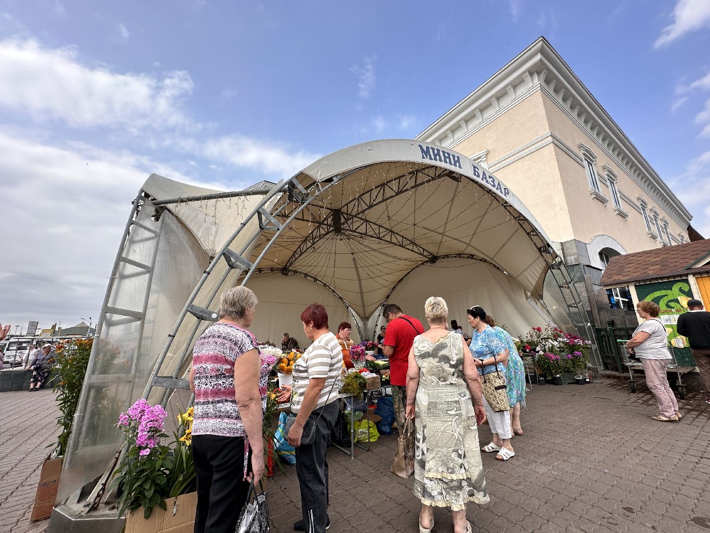 Одинцово, Одинцовское подворье, Мини базар, Торговля