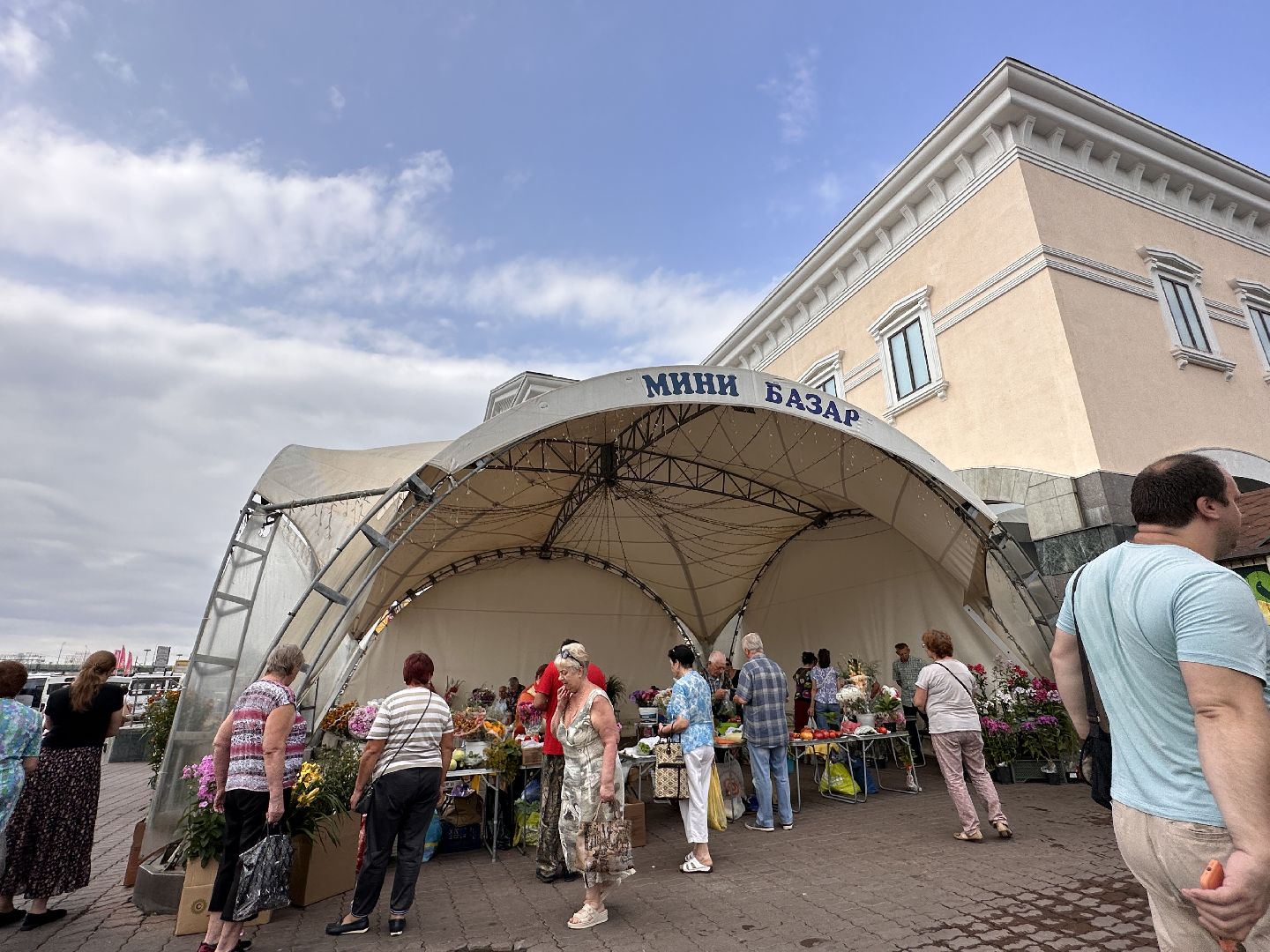 Одинцово, Одинцовское подворье, Мини базар, Торговля