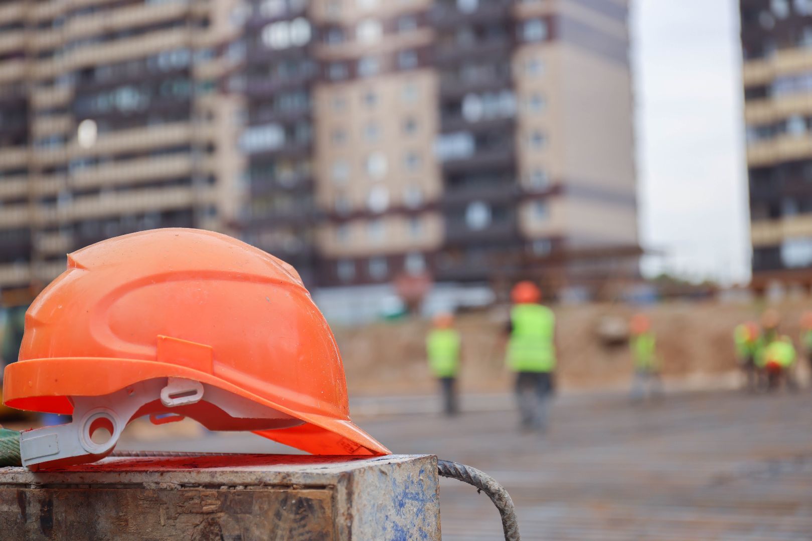 Реутов, образование, школа, строительство