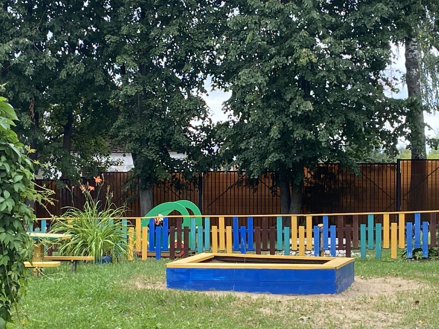 детский сад, школы,